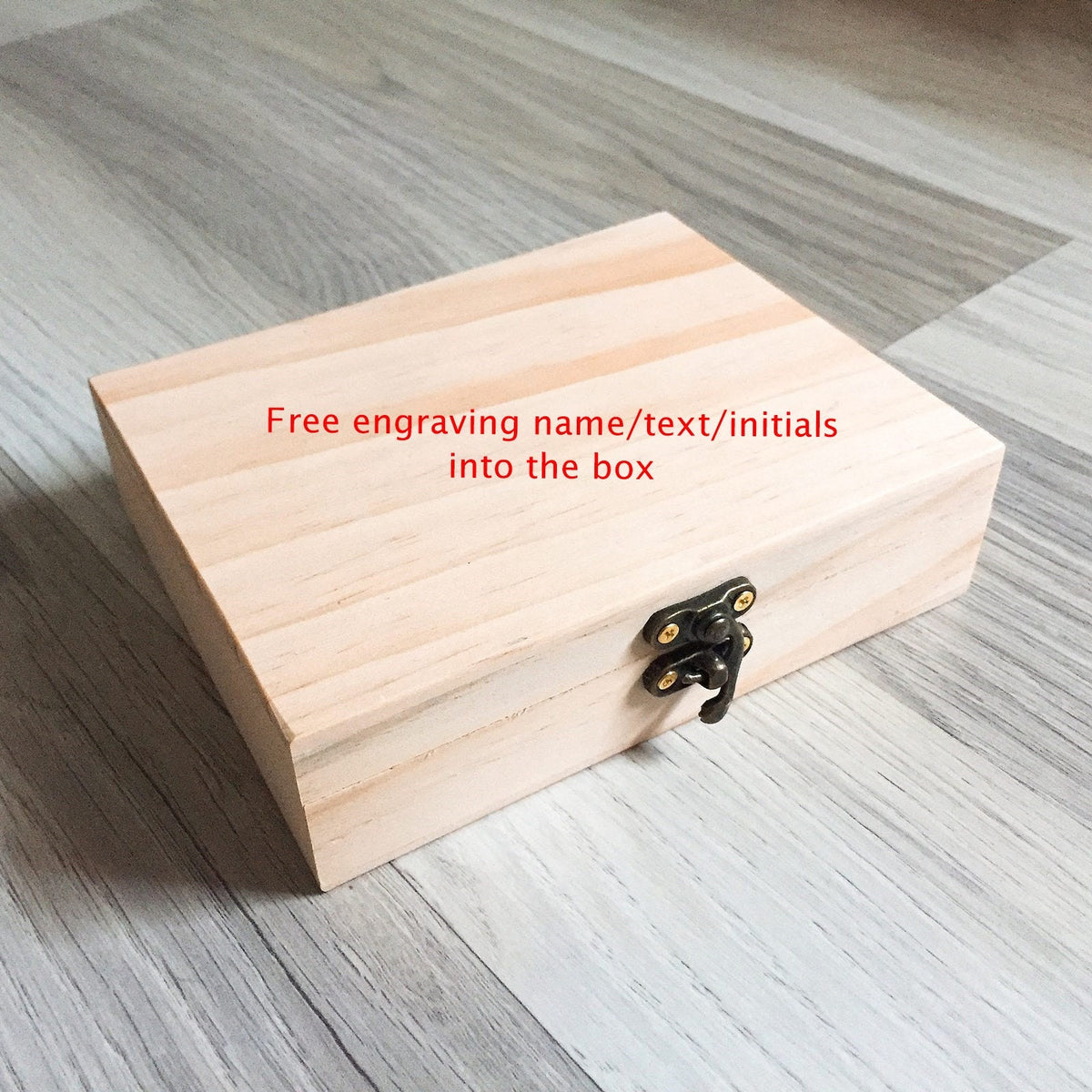 Pinewood box - Gift box request with pesonalized name/text/initials engraving