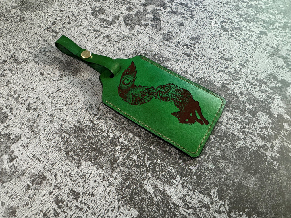 Engraved Fox Leather Luggage Tag: Animal Art ID Badge