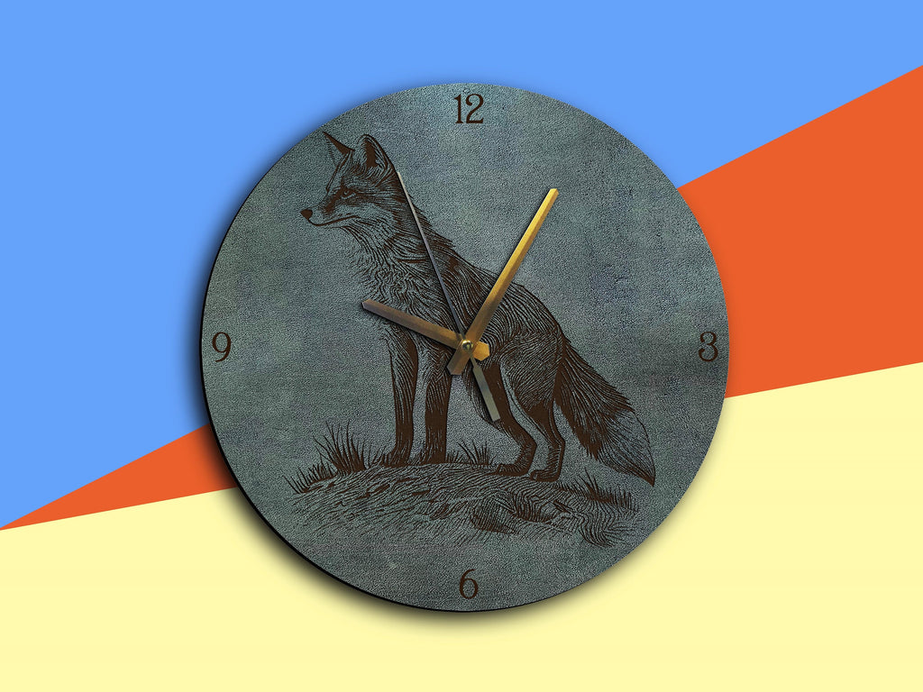 Fox Leather Wall Clock: Animal Pattern Decoration