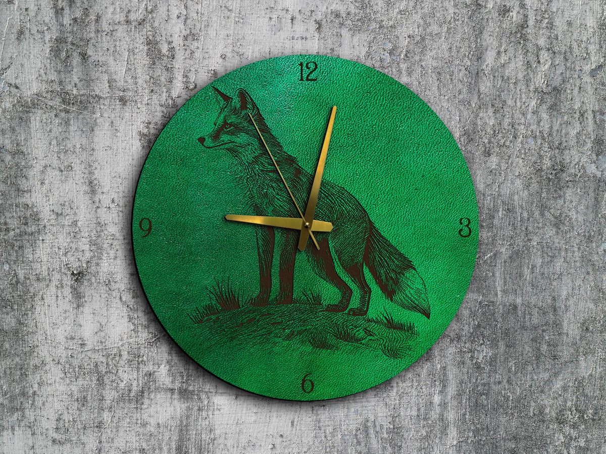 Fox Leather Wall Clock: Animal Pattern Decoration