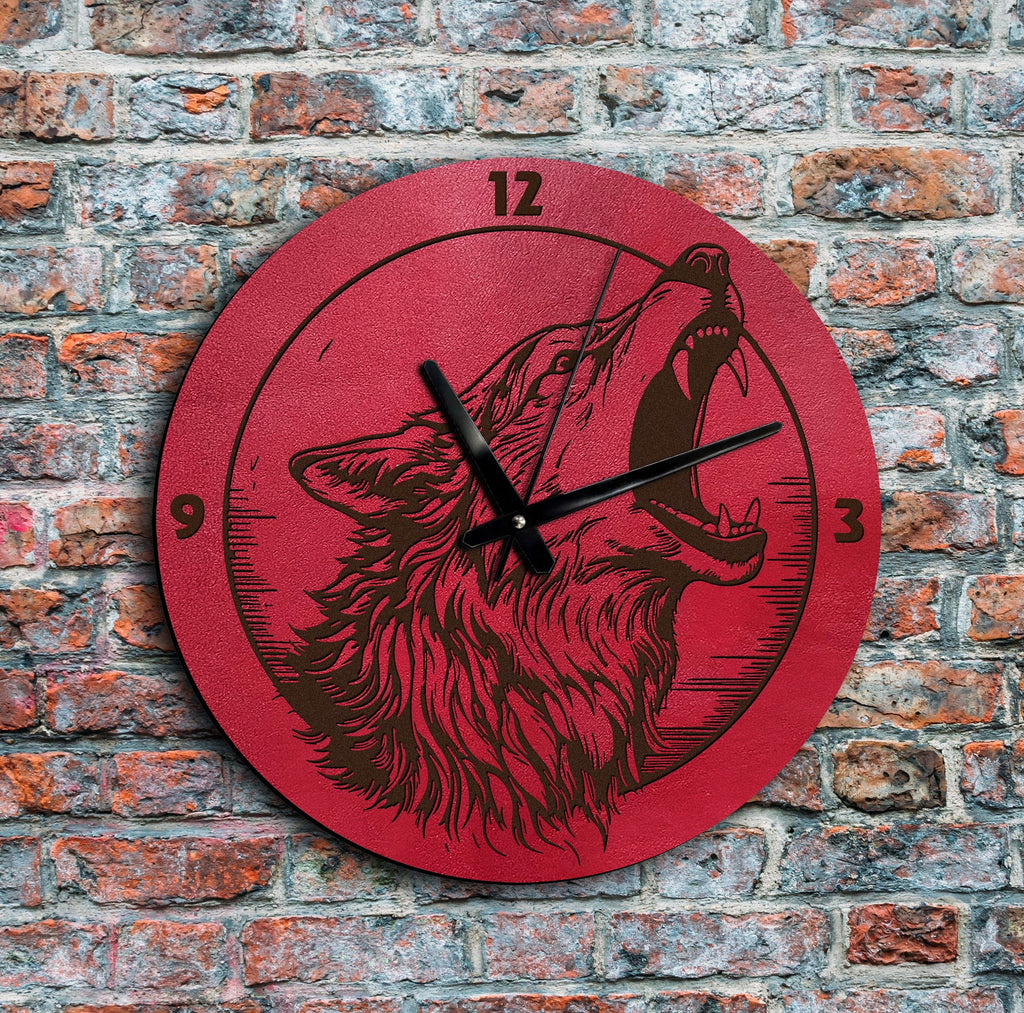 Wolf Leather Wall Clock: Engraved Animal Art Decor
