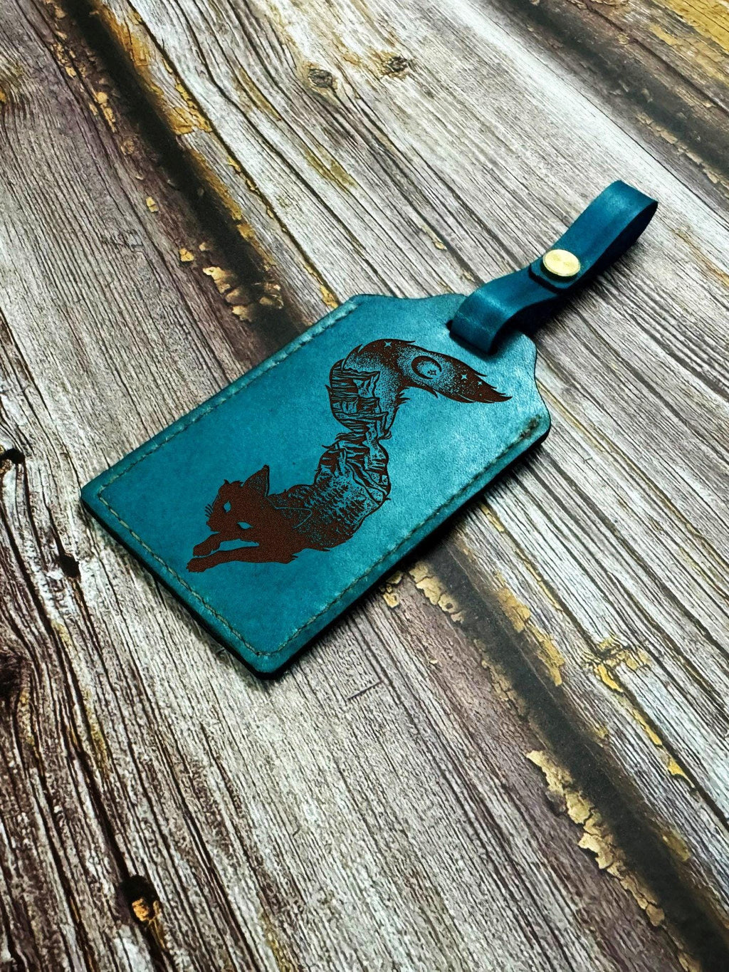 Engraved Fox Leather Luggage Tag: Animal Art ID Badge
