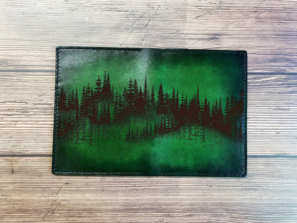 Engraved Forest Scene Leather Wallet: Personalized Travel Landscape