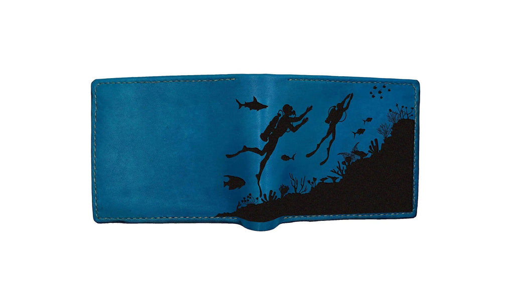 Diving Leather Men's Wallet: Handmade Ocean Coral Art