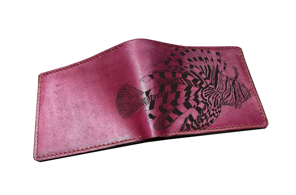 Lionfish Art Leather Wallet: Personalized Bifold ID Card Wallet