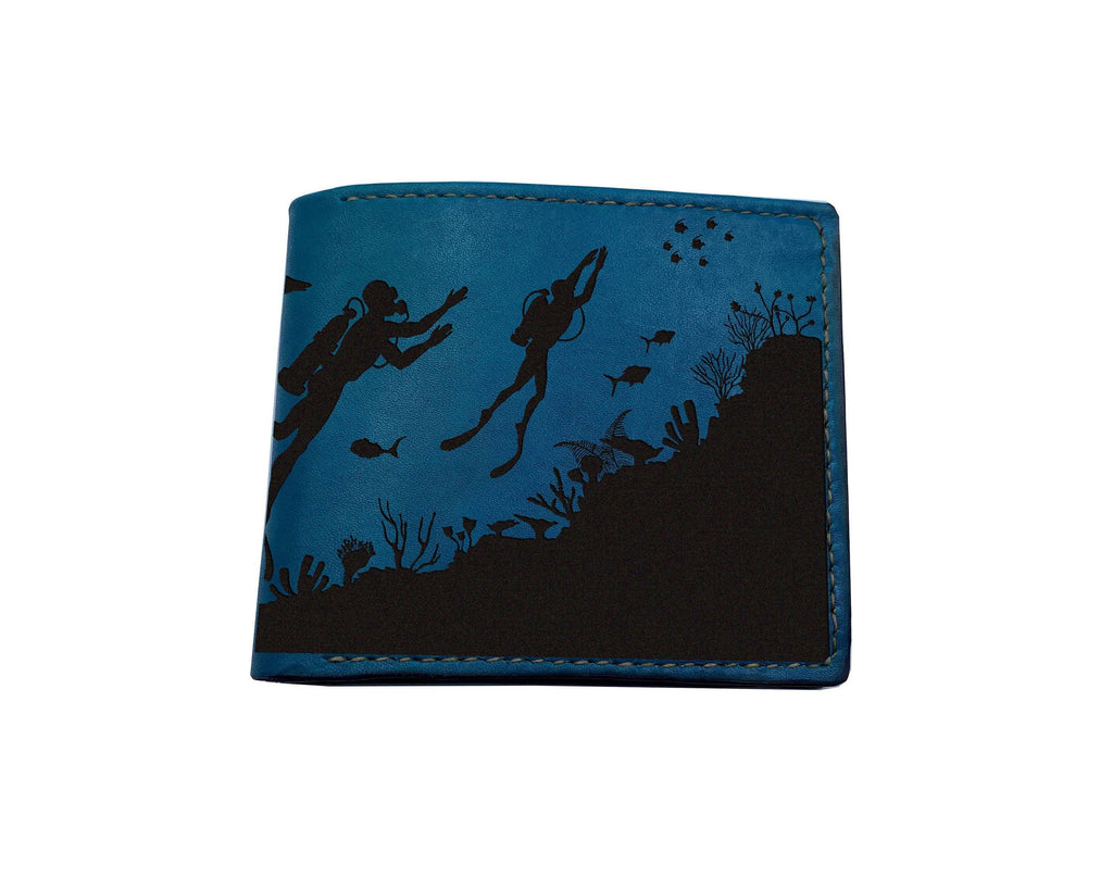 Diving Leather Men's Wallet: Handmade Ocean Coral Art