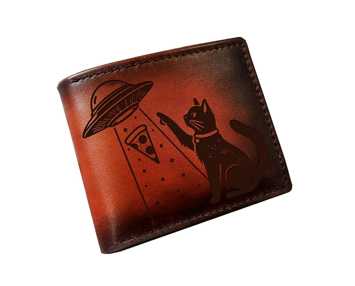 Alien Cat Leather Wallet: Handcrafted Bifold, Custom Engraved